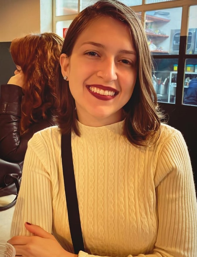Ana Júlia Lopes Palmeira